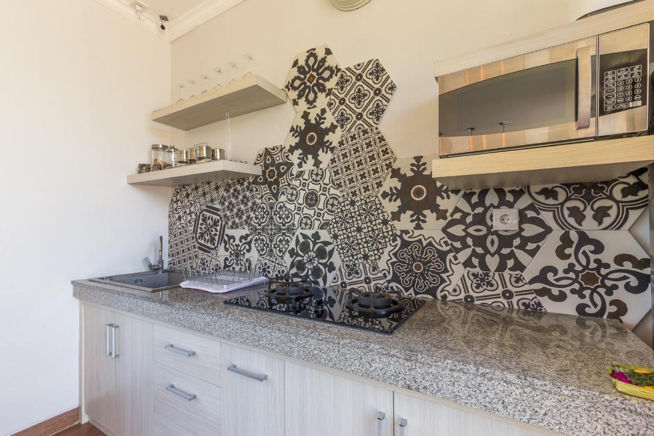 Ayuna Suites Canggu Екстер'єр фото